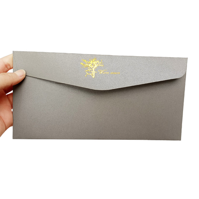 초대 봉투 카드와 결혼하는 생일 동안 고급 포일 로고 회색 종이 패킷