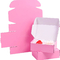 운송 저장을 메일링하기 위한 핑크색 물결모양 선물 상자를 감싸기